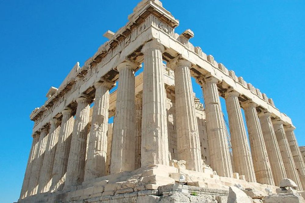 Pokušao samoubistvo skokom sa Akropolja
