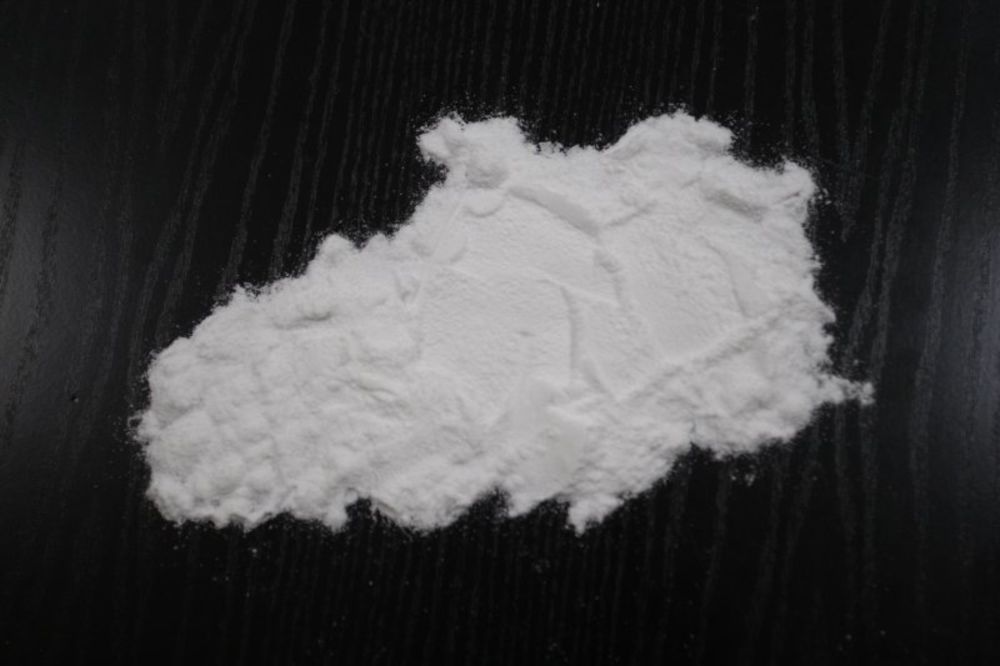 Pretresom stana zaplenjeno 440 grama kokaina