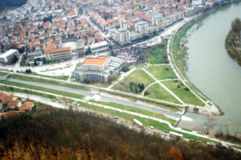 Opozicija prekinula zasedanje Skupštine Prijepolje