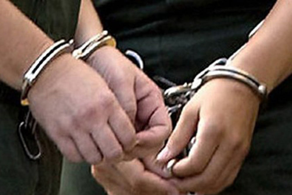 DOLIJAO: Uhapšen maloletnik, tražen za deset krivičnih dela