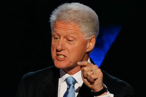 Klinton napao Srbiju jer su mu rekli da je slabić!