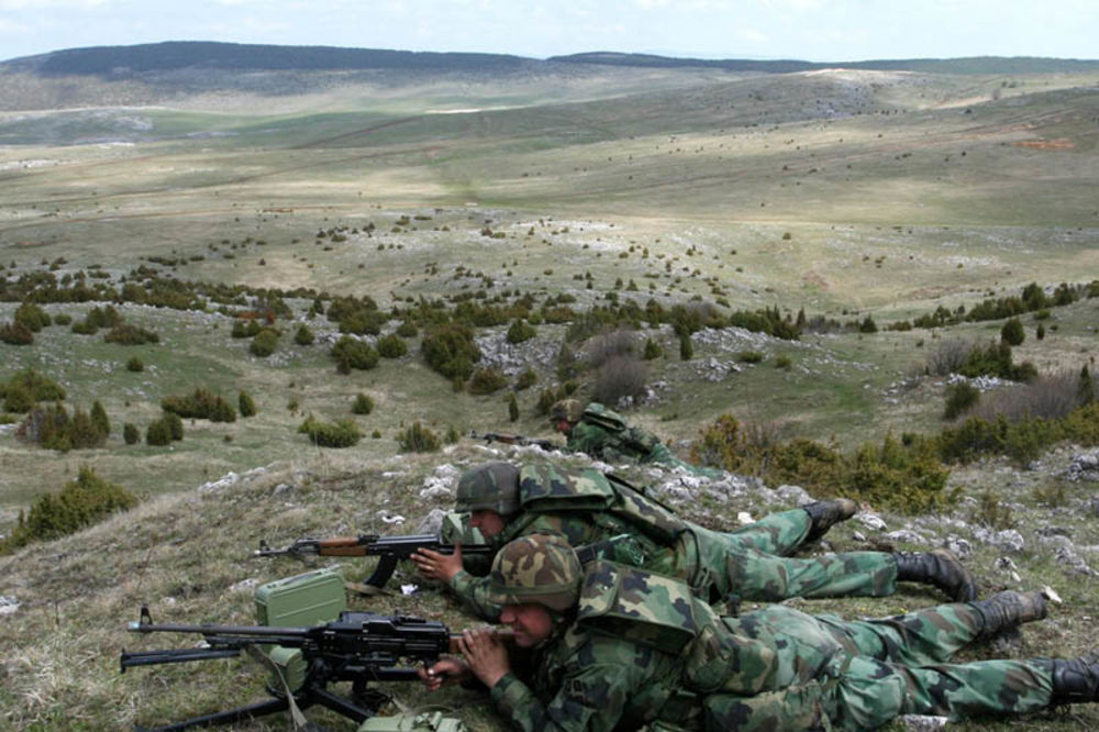 NOVA PROVOKACIJA: Albanci pucali na Vojsku Srbije!