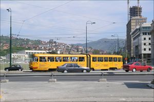 STALO SARAJEVO: Tramvaji i trolejbusi bez struje zbog neplaćenih računa!