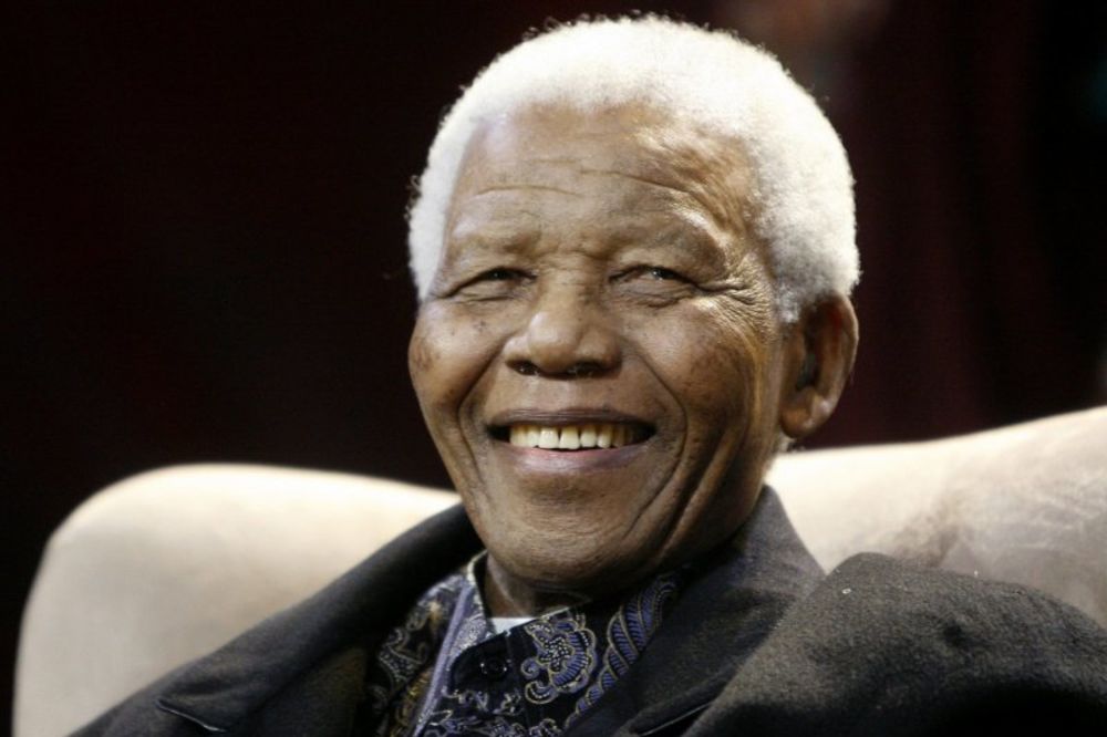 KRITIČNO: Mandela se bori za život