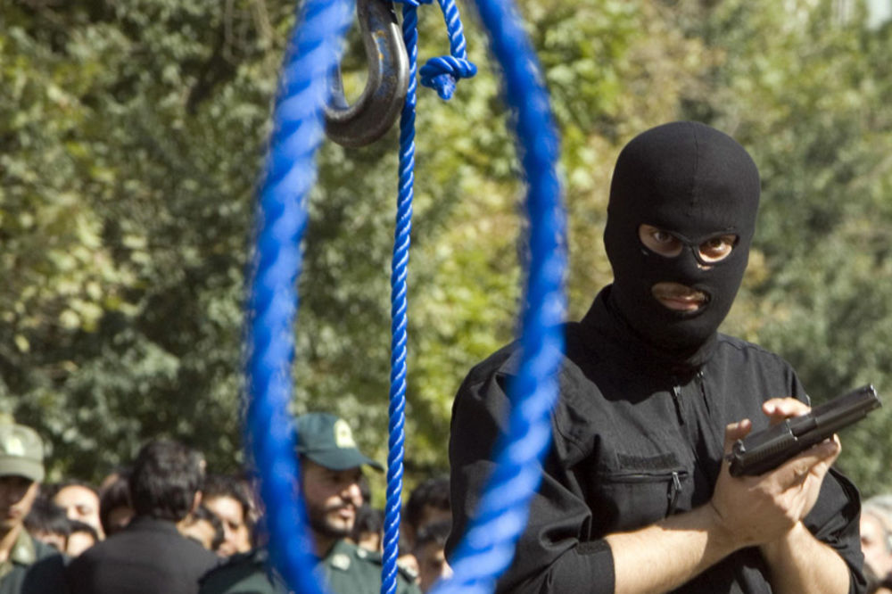 Iran: Osuđenik u poslednjem trenutku izbegao vešanje!
