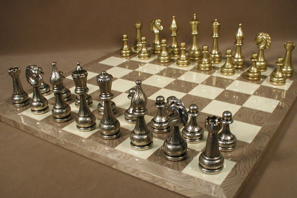Devetogodišnji prvak u šahu na simultanki na Sajmu knjiga