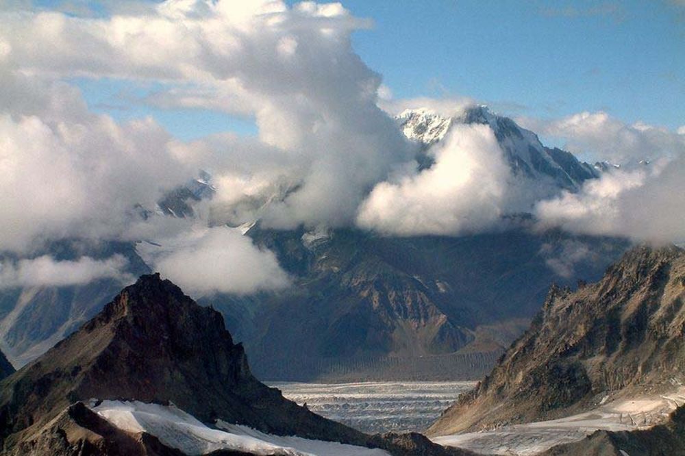 Strašno: Petorica alpinista poginula na Alpima