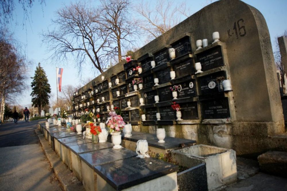 BEOGRAD: Udruženje Oganj nudi 110 besplatnih sahrana za penzionere!