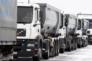 PRIŠTINA UVELA TAKSU: 1OO evra za ulazak srpskih kamiona