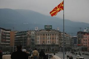 Socijaldemokrate polomili stakla na Skupštini Skoplja