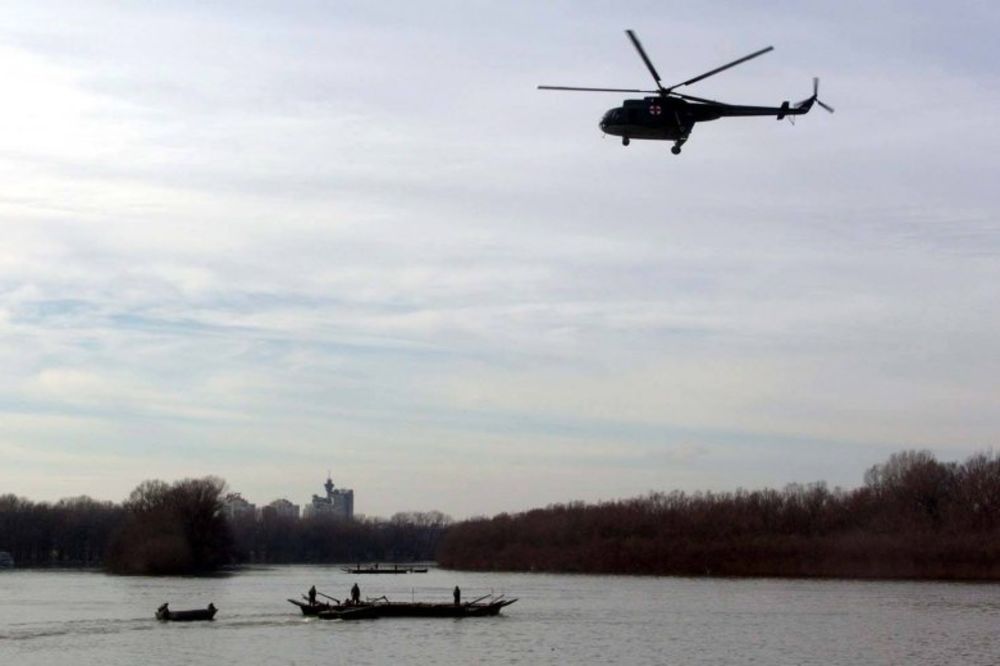 Redovna vojna obuka: Helikopteri nadleću Beograd