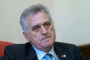 Nikolić obećao Simpu pomoć države