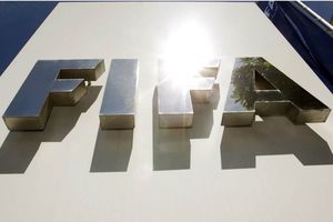 NIŽU SE SKANDALI U FIFA: Nemačka oružjem platila domaćinstvo SP 2006. godine