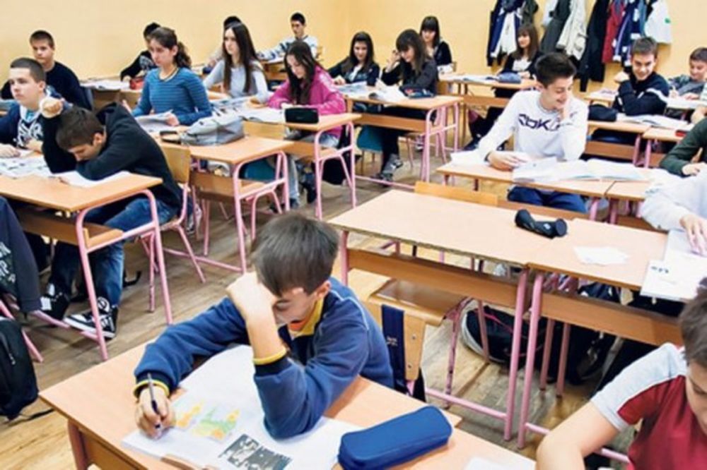 POVRATAK U KLUPE: Kreće nastava u školama u Ćupriji, Paraćinu i Svilajncu