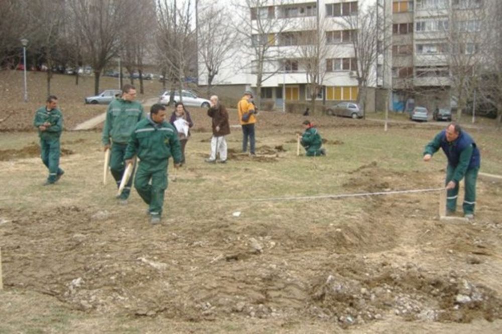 Gradi se novo dečje igralište u Ulici braće Jerković