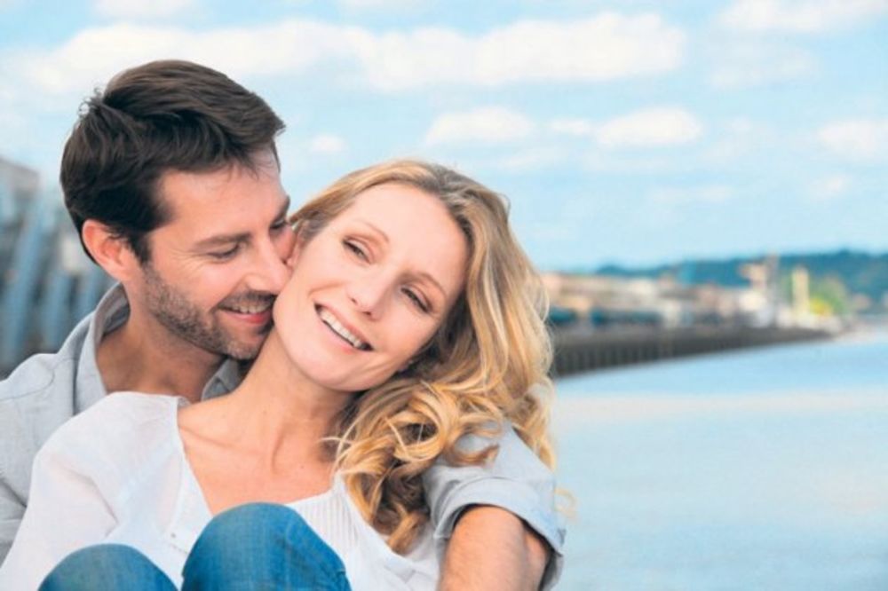 OSLOBAĐA OD STRESA: 10 razloga da odmah zagrlite nekog koga volite!