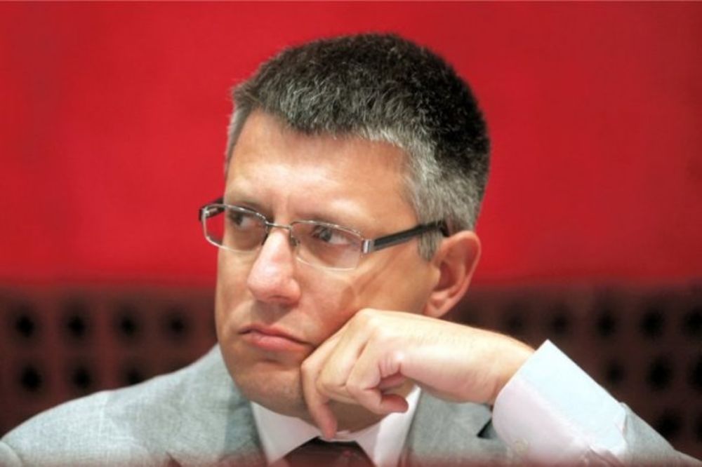 KOŠTUNICA PODNEO OSTAVKU: V.D. predsednika DSS Aleksandar Popović