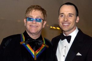 Elton Džon se plaši da mu sin postane homofobičan