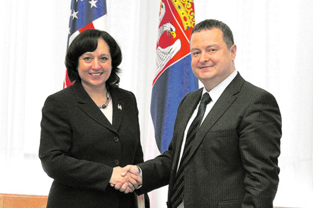 SAD i Srbija partneri u borbi protiv mafije!