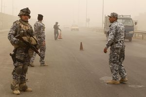 ODLOŽILI VAZDUŠNE UDARE: Iračke snage odbile džihadiste dalje od Bagdada!