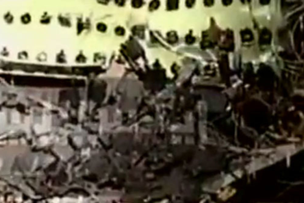 Avion sa 127 putnika srušio se blizu Islamabada