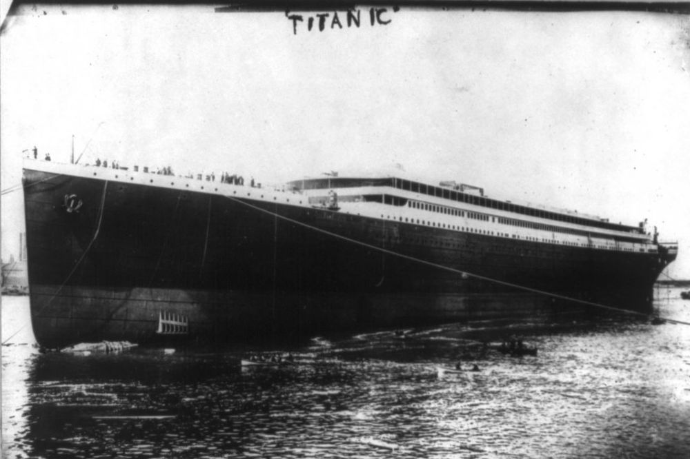 PRIKAZANA PRVI PUT: Fotografija sahrane umrlih sa Titanika