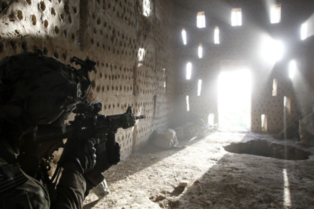 Avganistanski vojnik ubio dva natovca