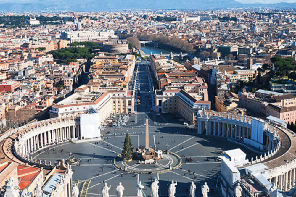 Mafijaš za 600.000 evra sahranjen u Vatikanu