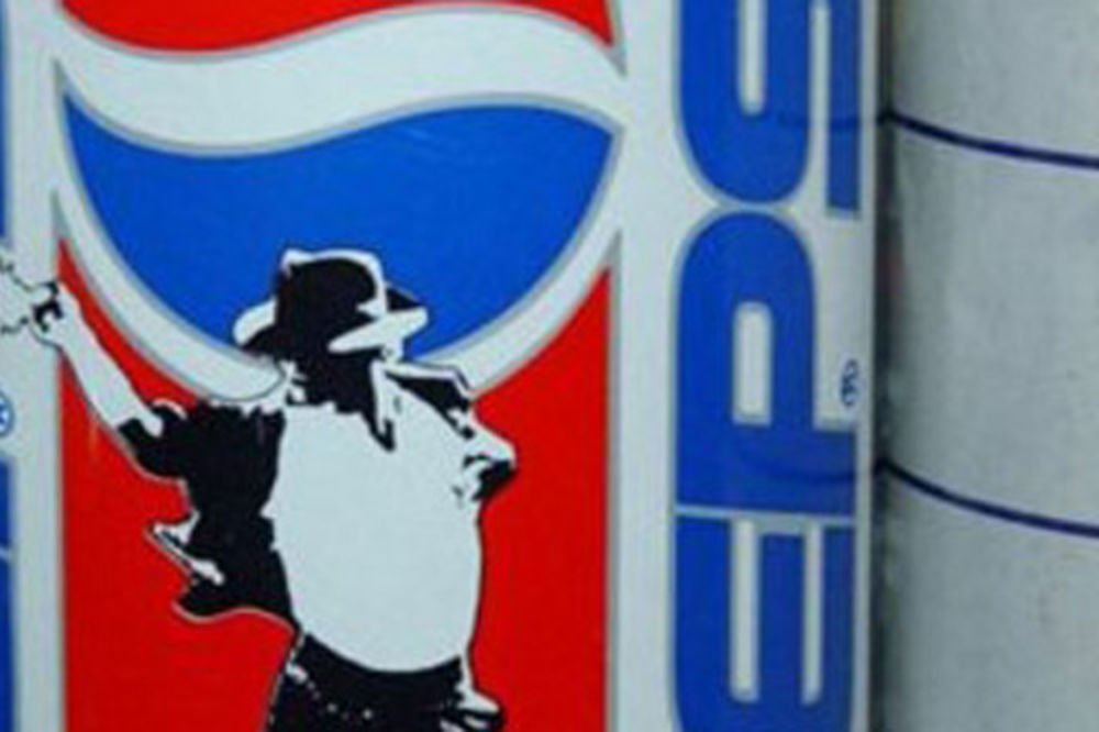Majkl Džekson iz groba reklamira Pepsi