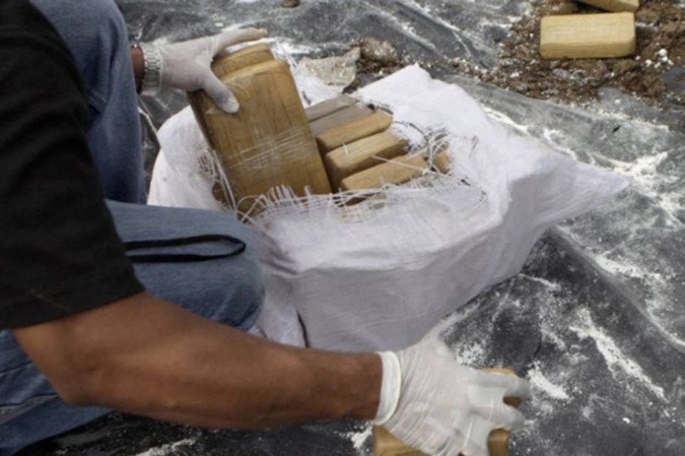 KOLUMBIJA: Policija u luci zaplenila sedam tona kokaina!