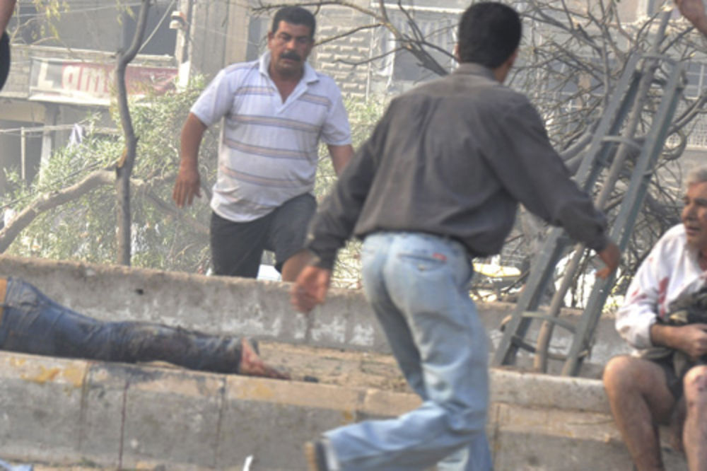 U Siriji ubijeno 98 ljudi od kojih najmanje 60 civila
