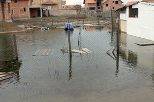 Poplavljeno nekoliko kuća u opštini Gadžin Han