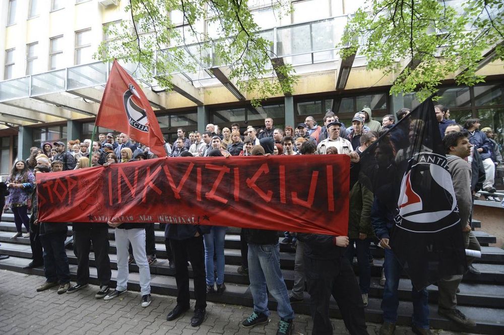 Antifašistički protest zbog presude Petakovu