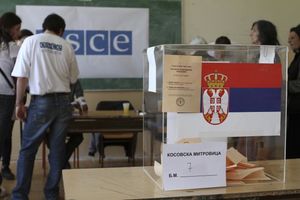 Nikolić: Glasačke kutije u Pasjanu polomili članovi SLS