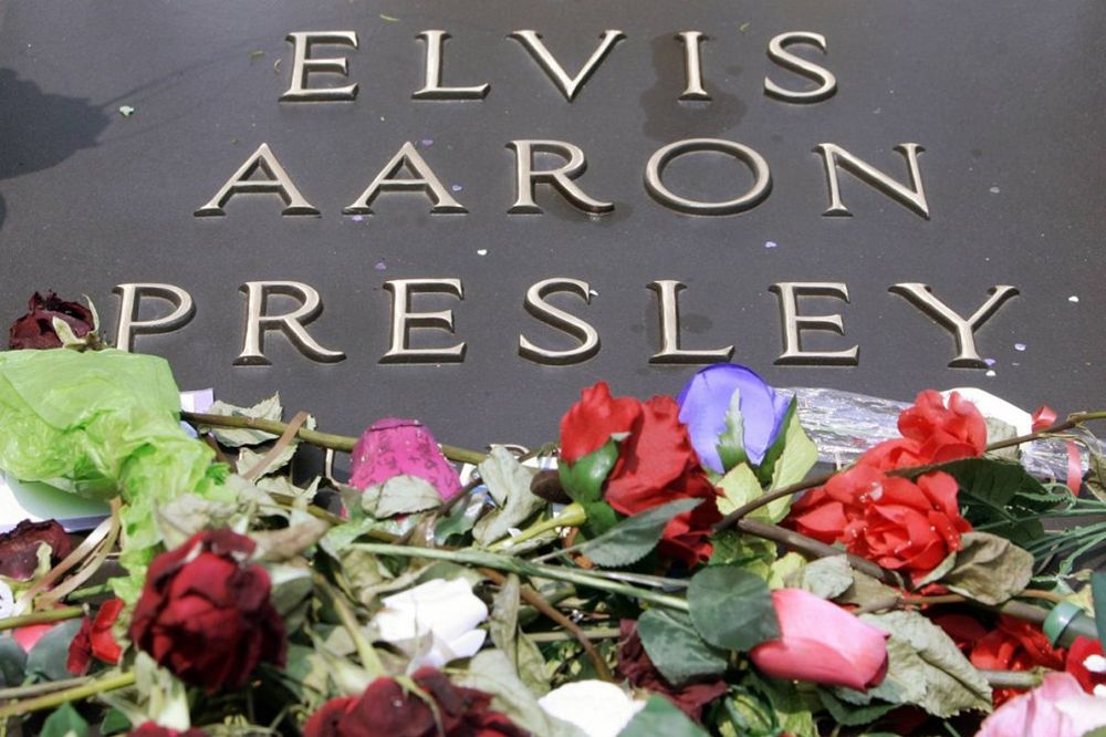 Prodaje se grobnica Elvisa Prislija
