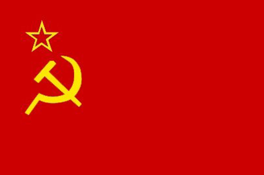 Rusi na EURO 2012 mogu sa komunističkim simbolima