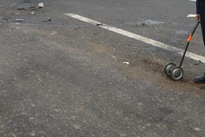 STRAVIČNA SAOBRAĆAJNA NESREĆA KOD MLADENOVCA: Škoda udarila u mešalicu, vozač na mestu mrtav