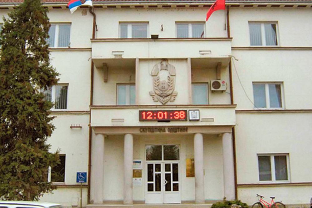 Skandal: U Bujanovcu za odbornike 30.000 evra