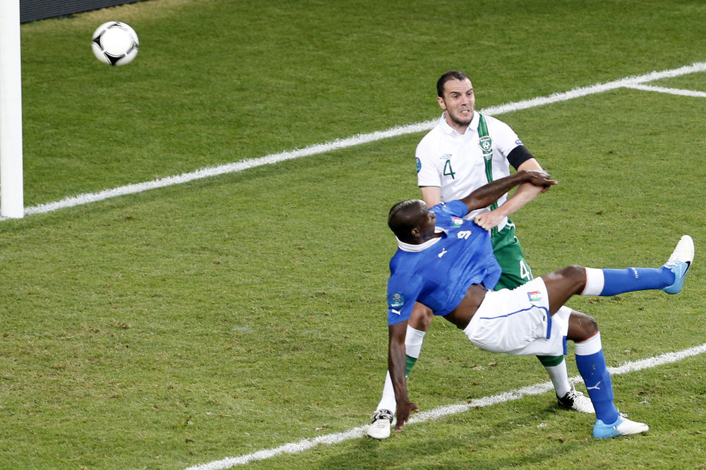 Pogledajte remek delo Balotelija za četvrtfinale Italije