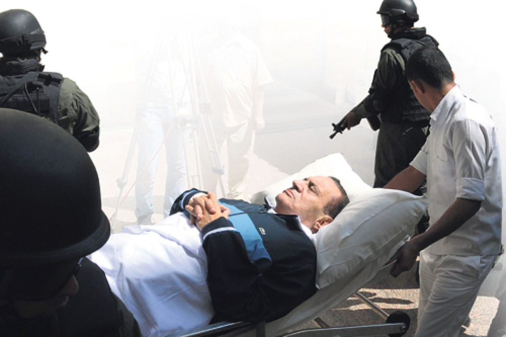 Otrovali Mubaraka?