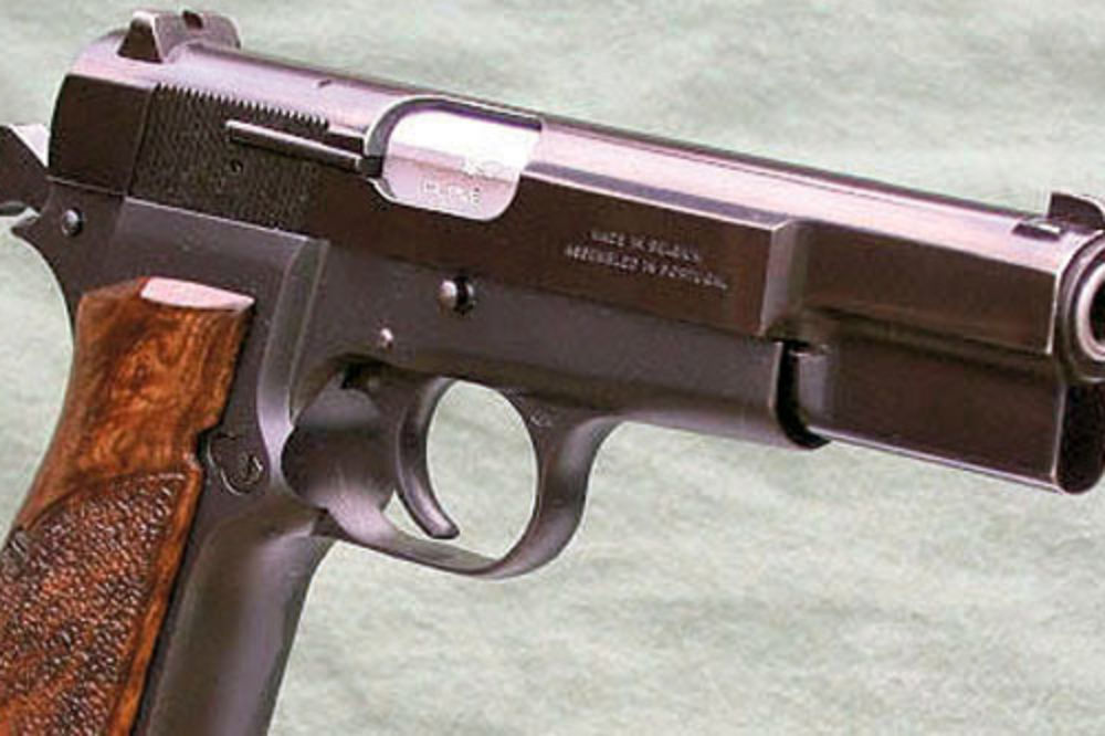 Pištolj s dozvolom ima svaki šesti Crnogorac