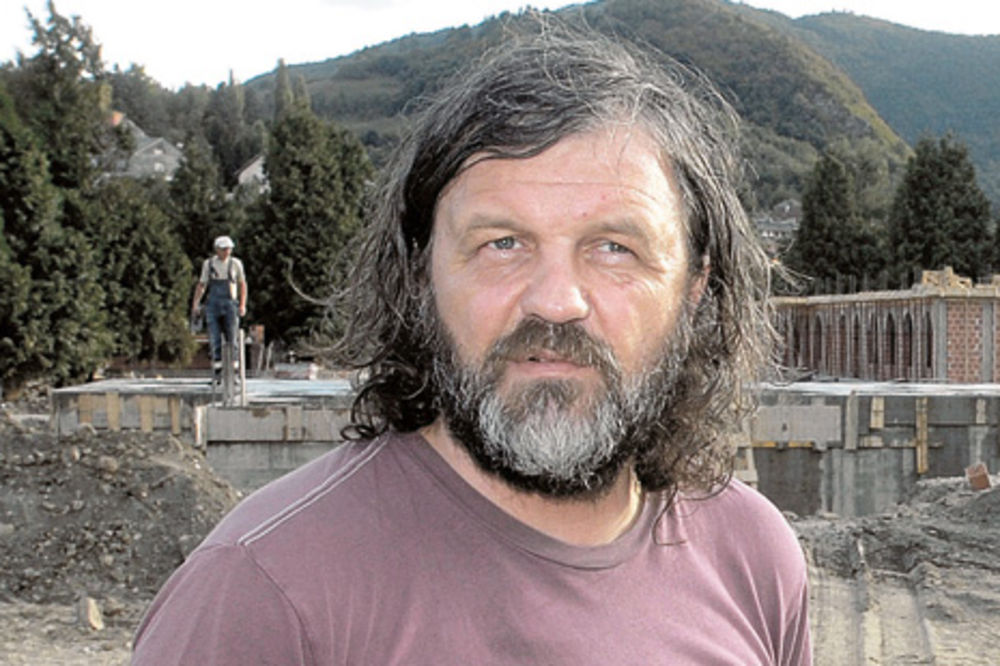 Kusturica upozorio na požar