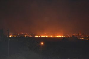 Požar u Podgorici pod kontrolom, evakuisano više kuća
