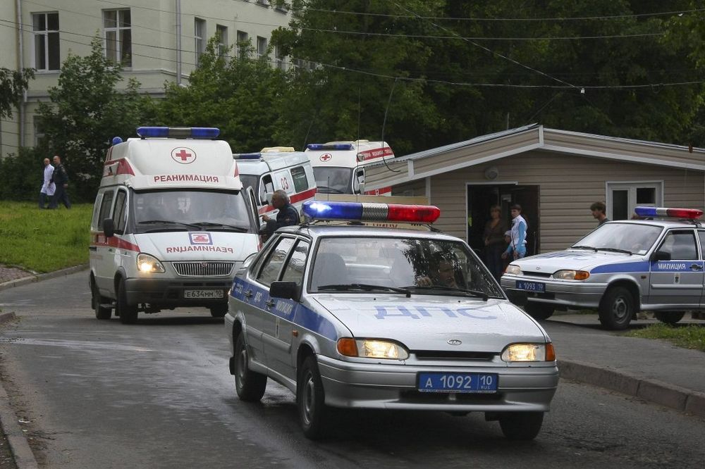 SAOBRAĆAJNA NESREĆA U RUSIJI: 10 poginulo u direktnom sudaru minibusa i kamiona!