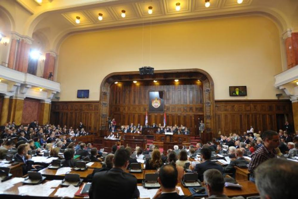 Parlamentarci o izboru Tabakovićeve za guvernera