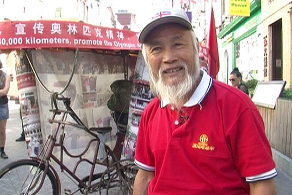 Kinez u rikši stigao iz Pekinga na Igre u Londonu