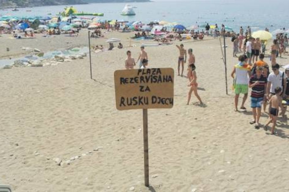 Plaža u Sutomoru samo za rusku decu