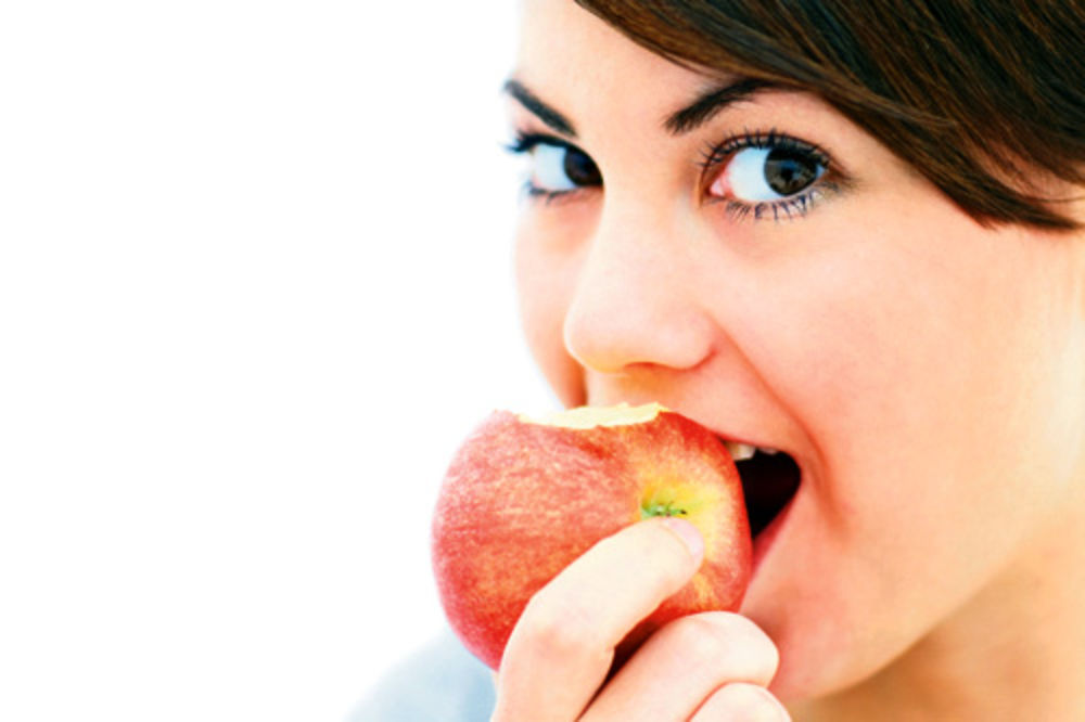 Dve jabuke dnevno sprečavaju infarkt