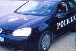 NAPAD: Bačen dinamit na auto šefa policije u Baru
