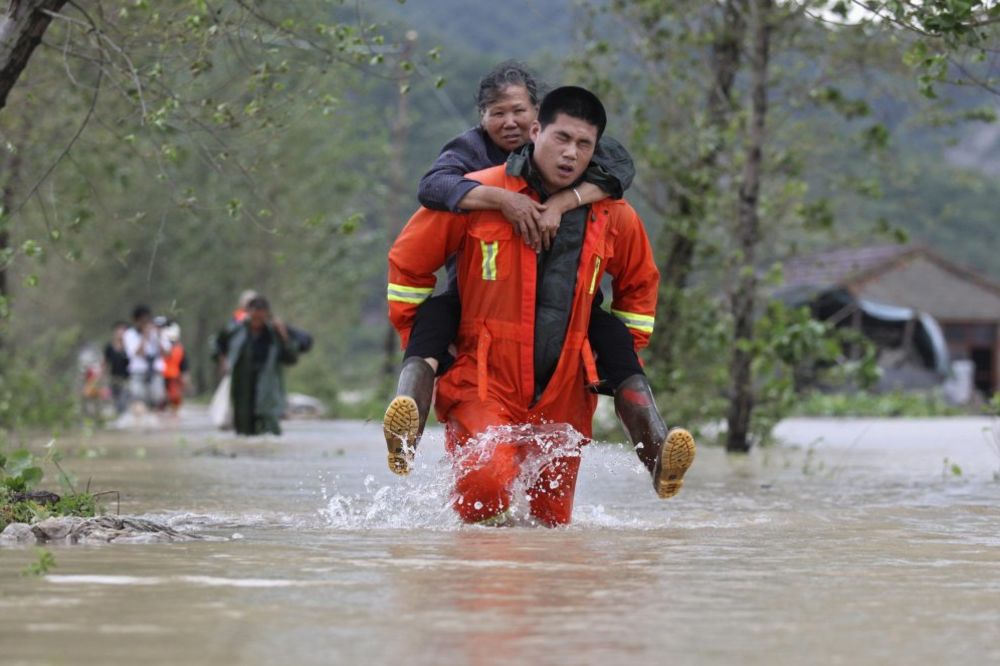 Tajfun evakuisao 2 miliona Kineza